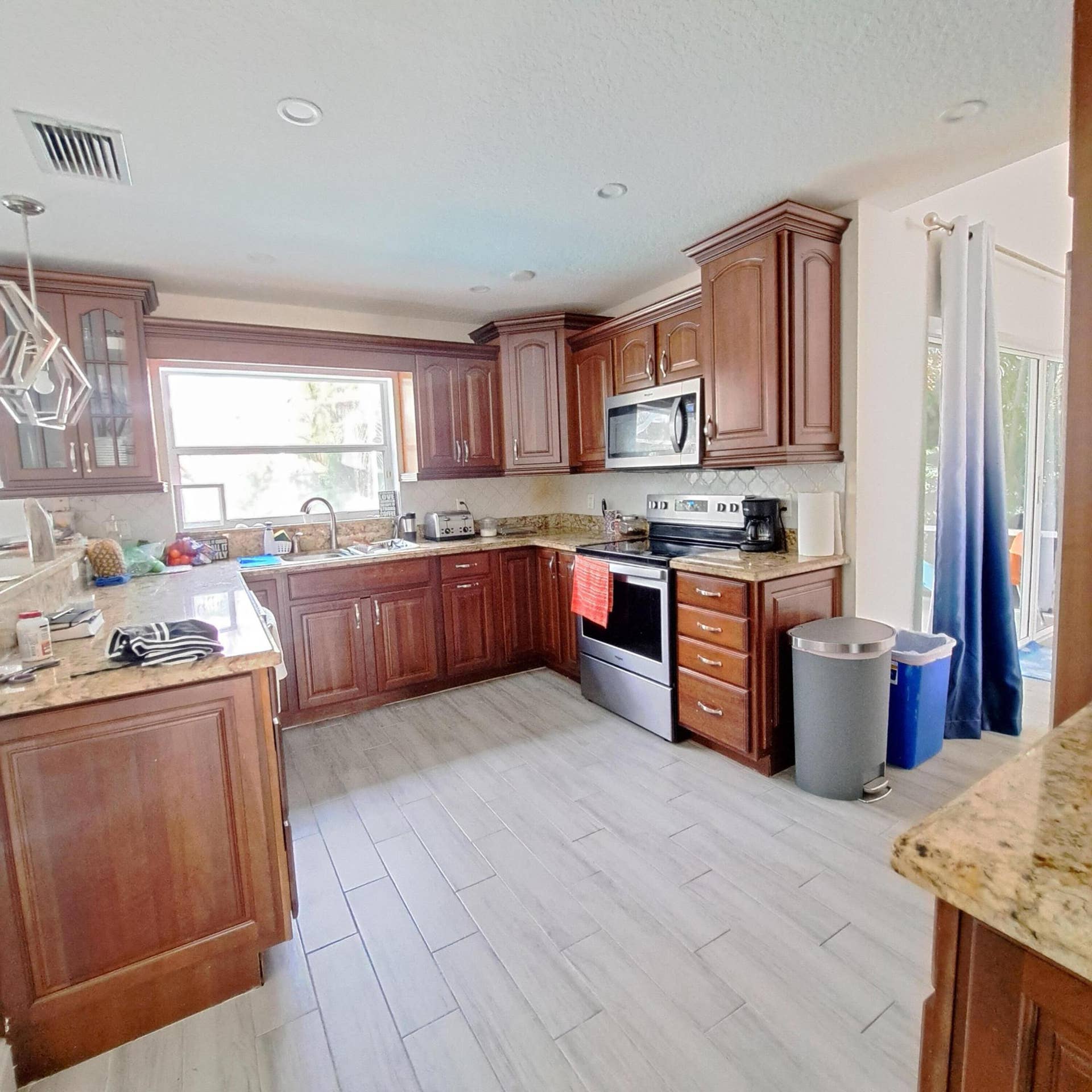 7021 Galleon Cove, Riviera Beach, FL 33418 7021 Galleon Cove, Riviera Beach, FL 33418