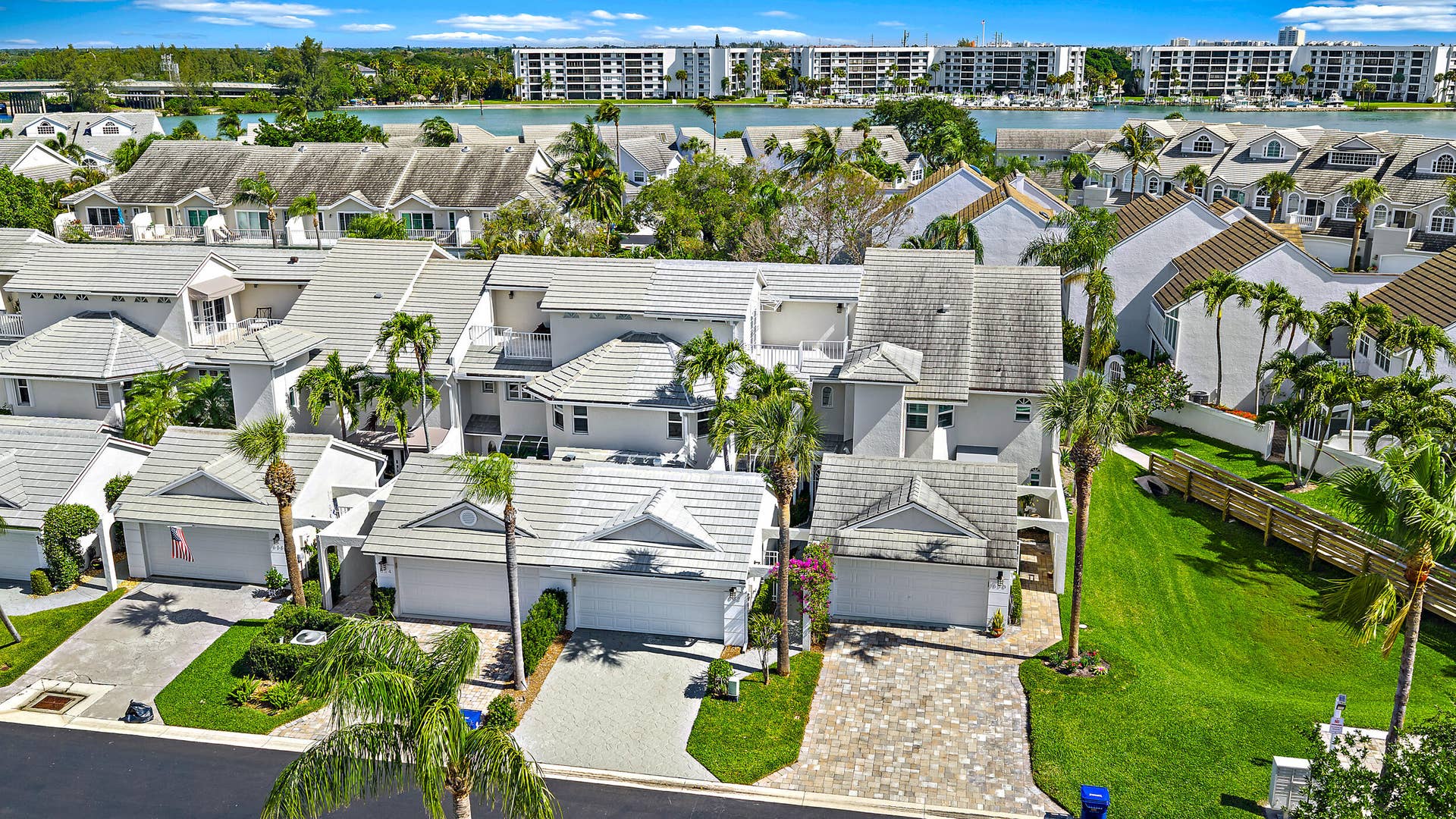1000 N US Hwy 1 Apt 652-37