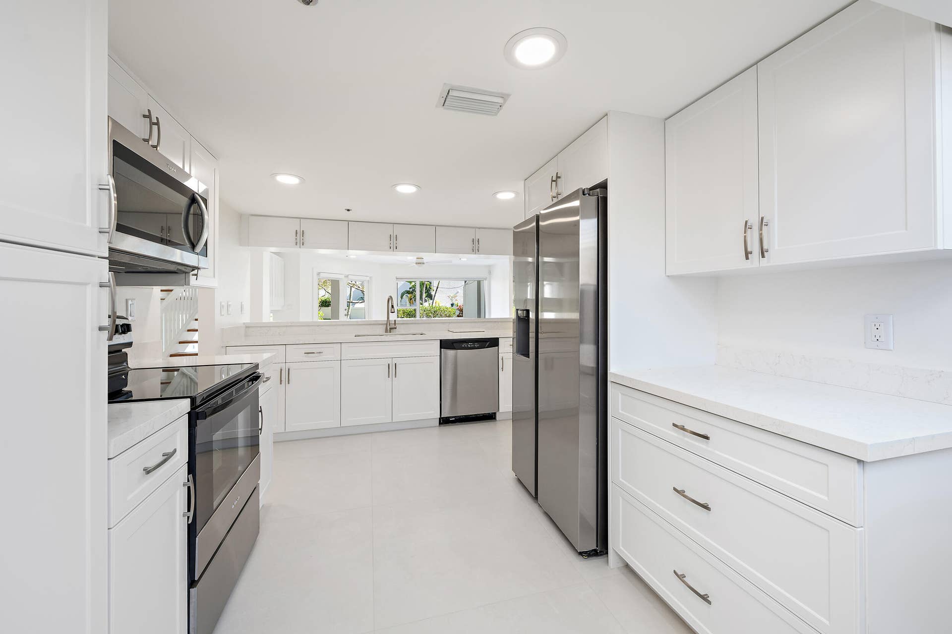 1000 N US Hwy 1 Apt 652-4