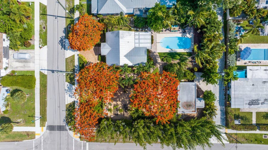 Property photo for 304 SE 4th Avenue, Delray Beach, FL