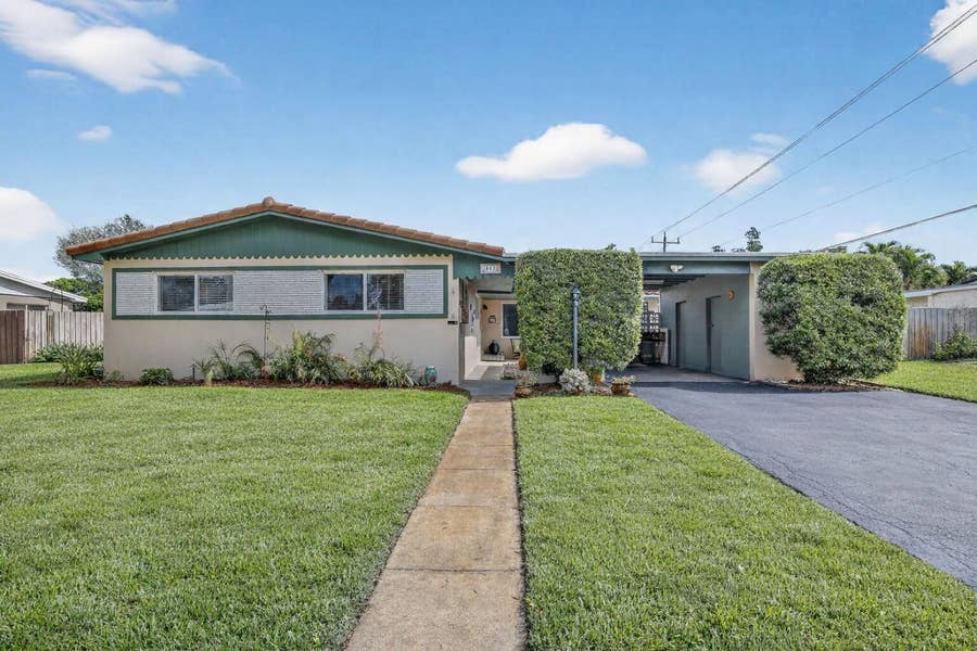 Property photo for 882 Azalea Court, Plantation, FL