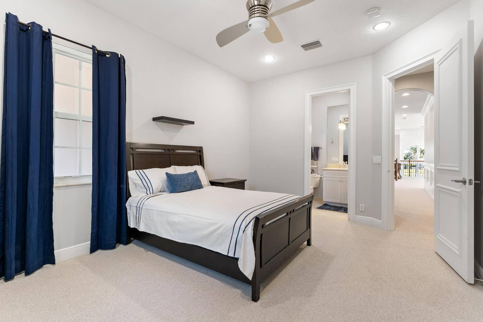 432 Savoie Drive, Palm Beach Gardens, FL 33410 En Suite Bedroom #6 with large walk in closet