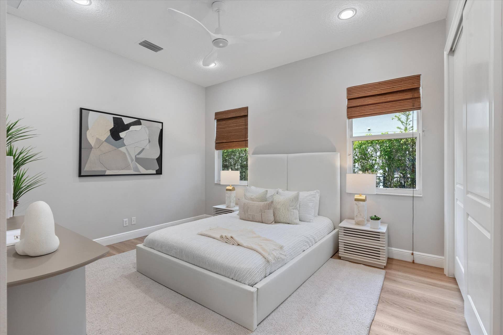 432 Savoie Drive, Palm Beach Gardens, FL 33410 1st Floor Ensuite Guest Room