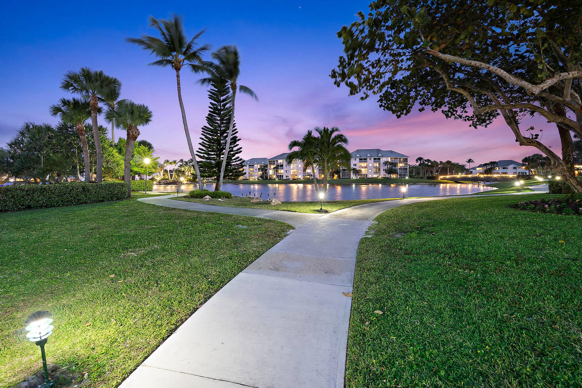 353 S Us Highway 1, #A107, Jupiter, Jupiter, FL 33477 019-JupiterBay-Jupiter-FL-small