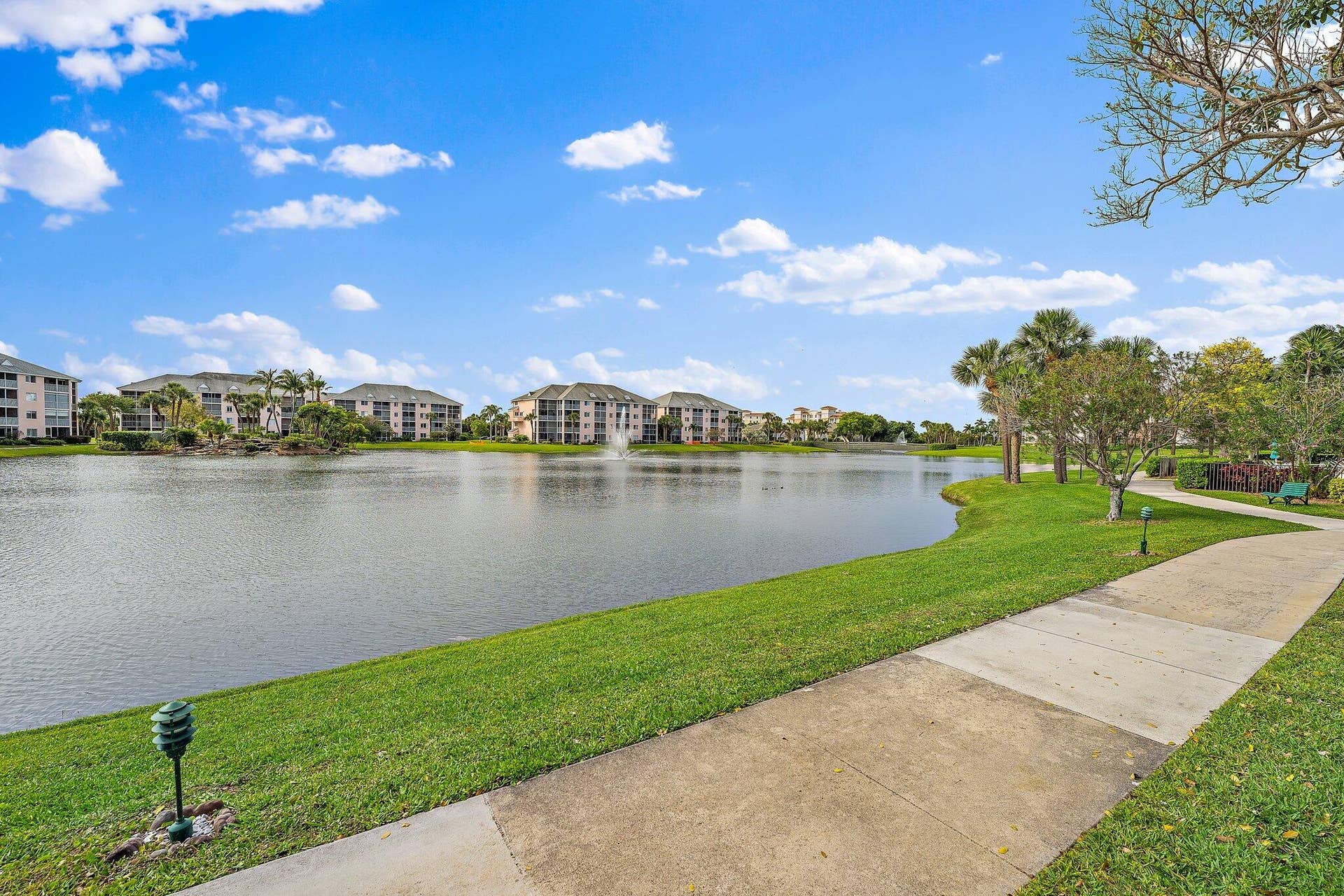 353 S Us Highway 1, #A107, Jupiter, Jupiter, FL 33477 021-353US1NA107-Jupiter-FL-SMALL