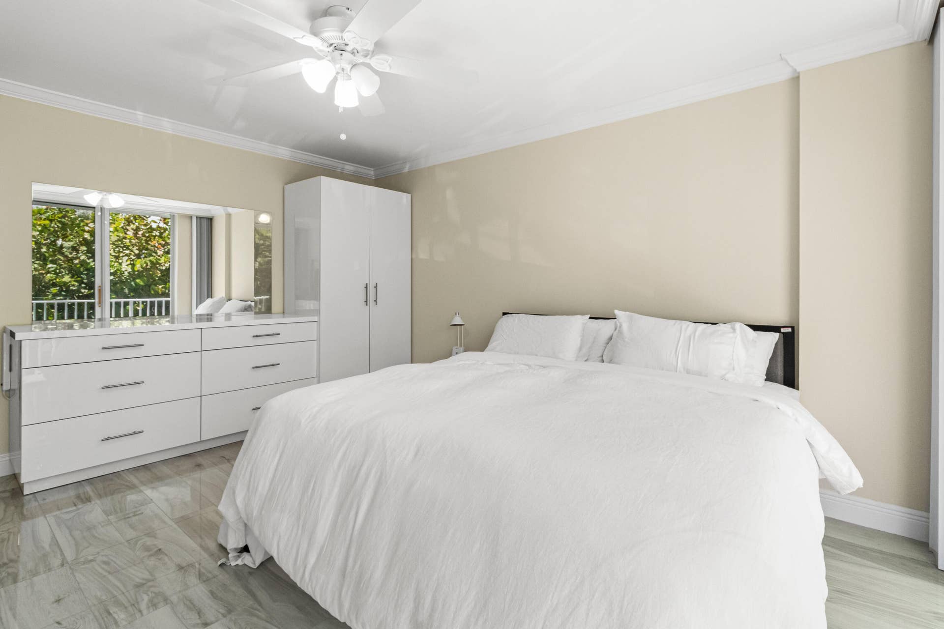 3580 S Ocean Boulevard, #2a, South Palm Beach, FL 33480