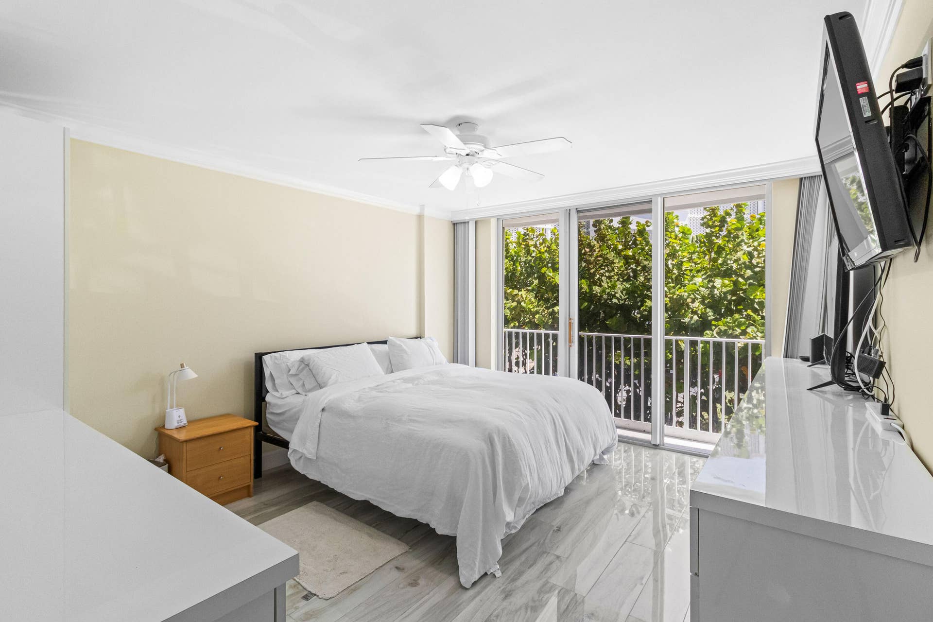 3580 S Ocean Boulevard, #2a, South Palm Beach, FL 33480