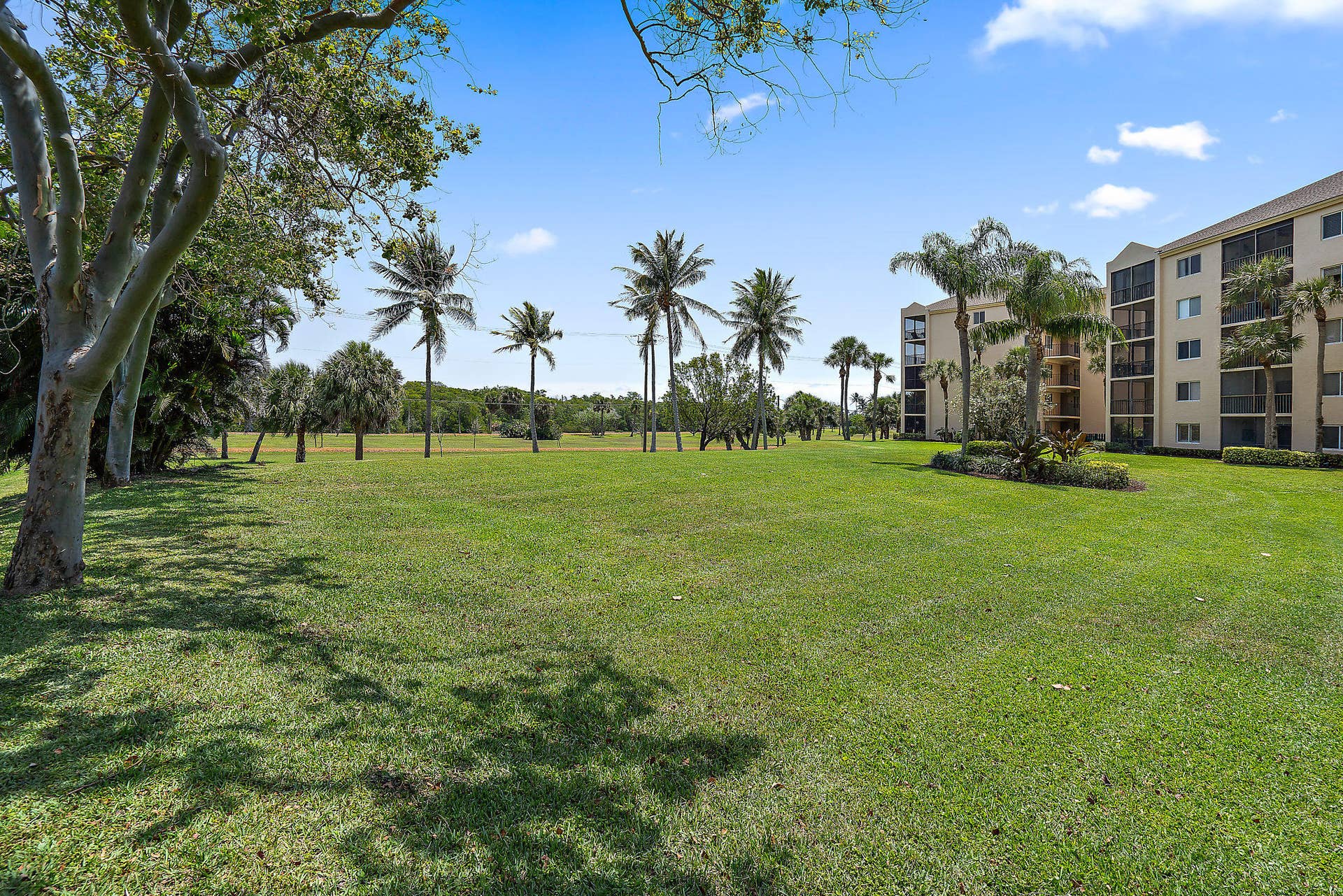 023-275PalmAveC203-Jupiter-FL-small