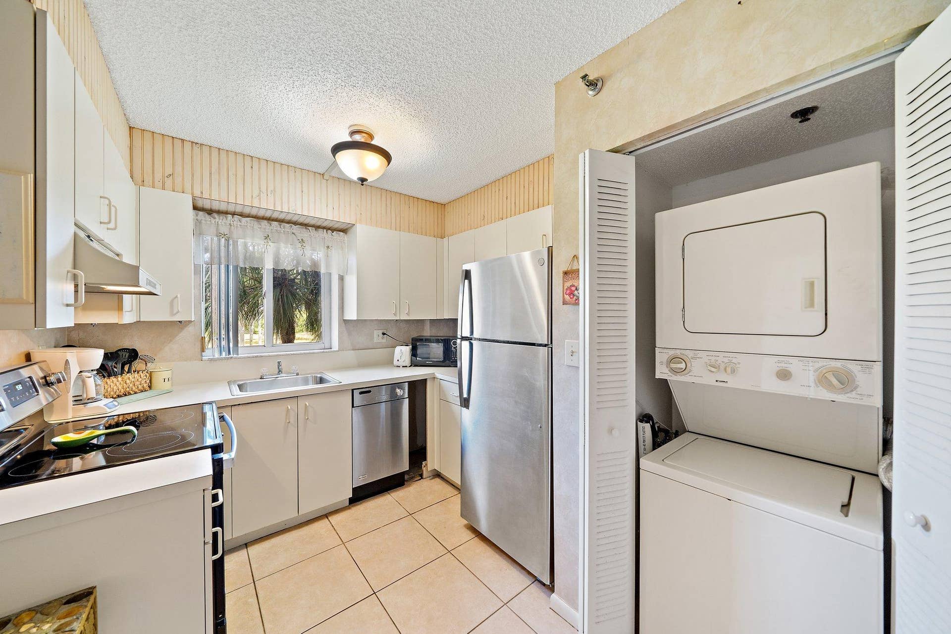 017-275PalmAveC203-Jupiter-FL-SMALL