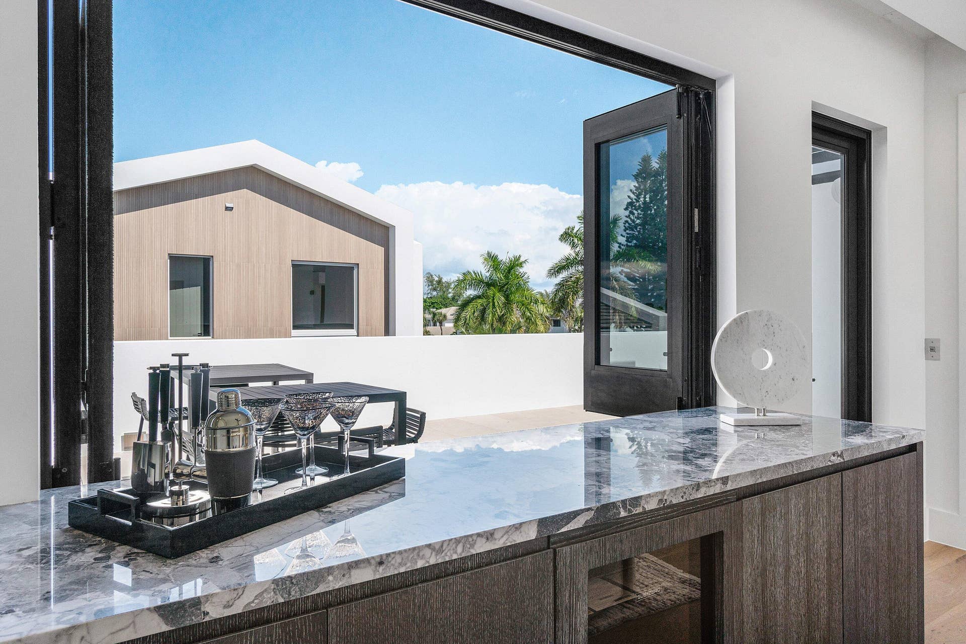 810 Palm Trail, Delray Beach, FL 33483 032-810PalmTrail-DelrayBeach-FL-33483-SM