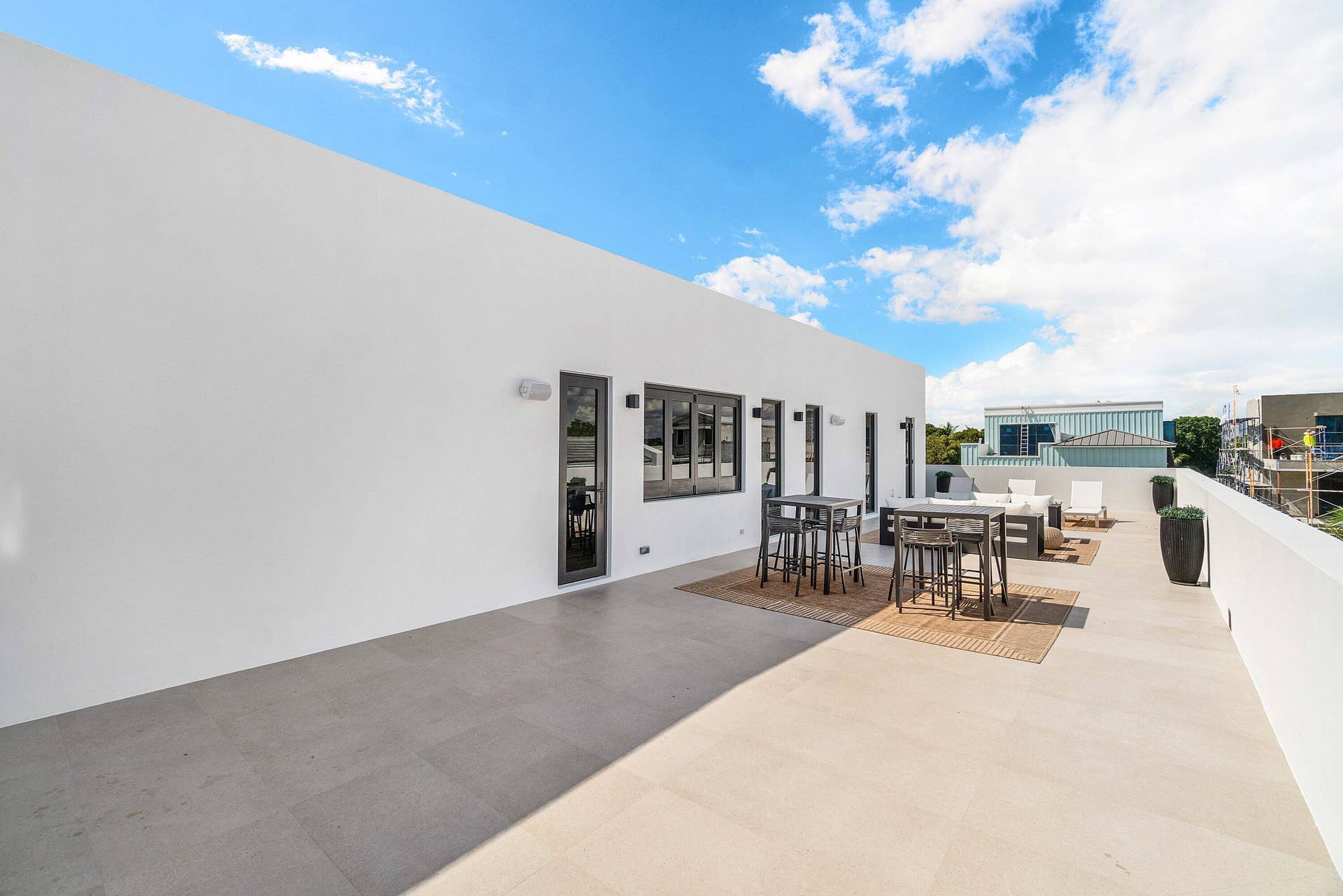 810 Palm Trail, Delray Beach, FL 33483 040-810PalmTrail-DelrayBeach-FL-33483-SM