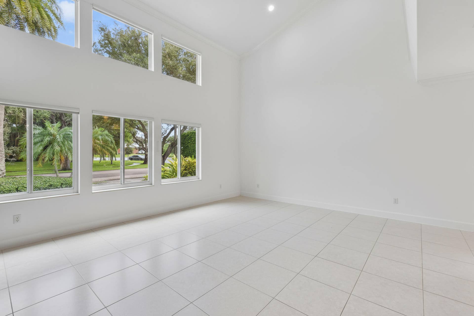 2801 Embassy Drive, West Palm Beach, FL 33401 2801EmbassyDr(15)