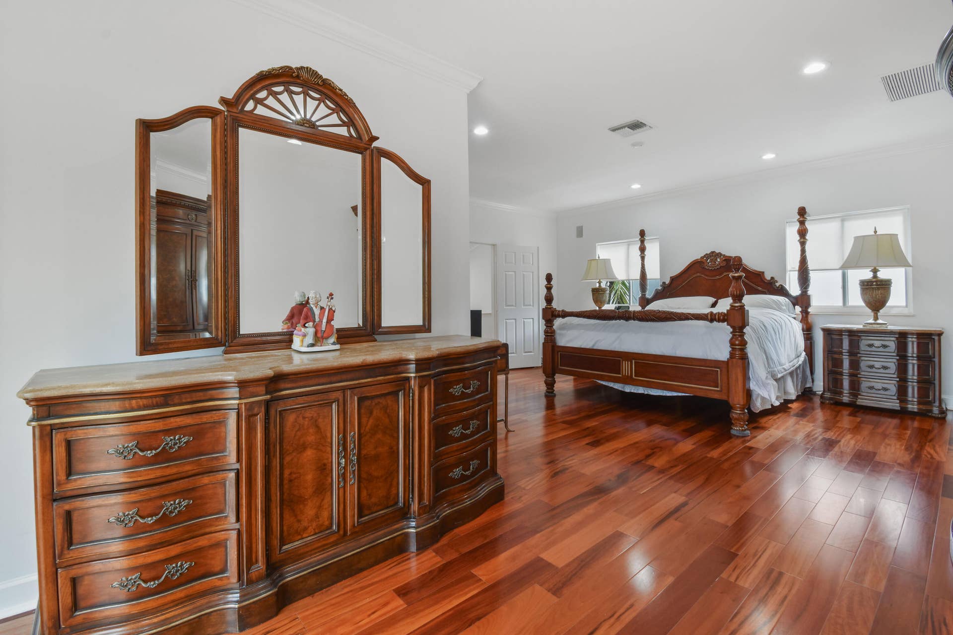 2801 Embassy Drive, West Palm Beach, FL 33401 2801EmbassyDr(24)