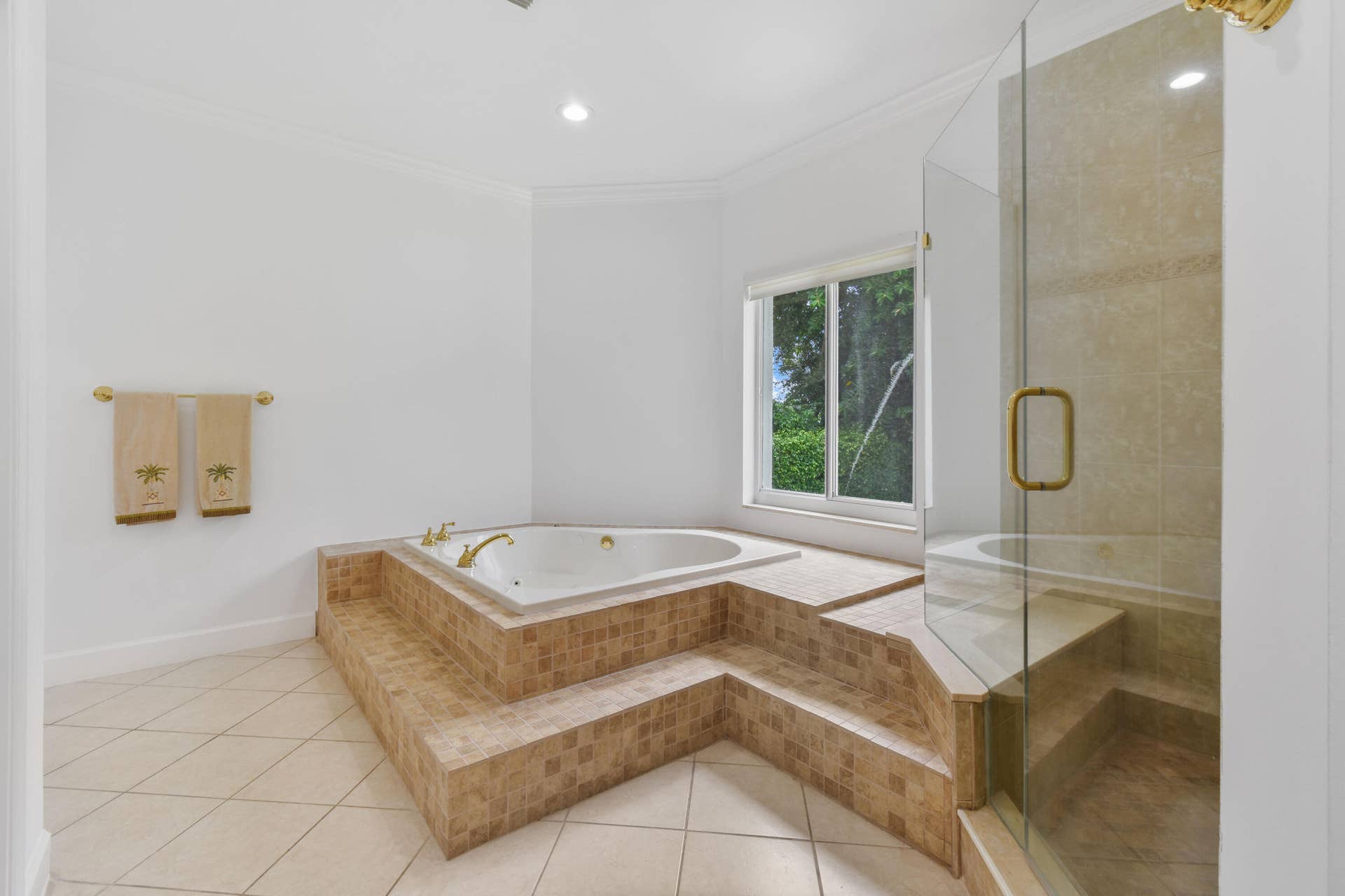 2801 Embassy Drive, West Palm Beach, FL 33401 2801EmbassyDr(27)