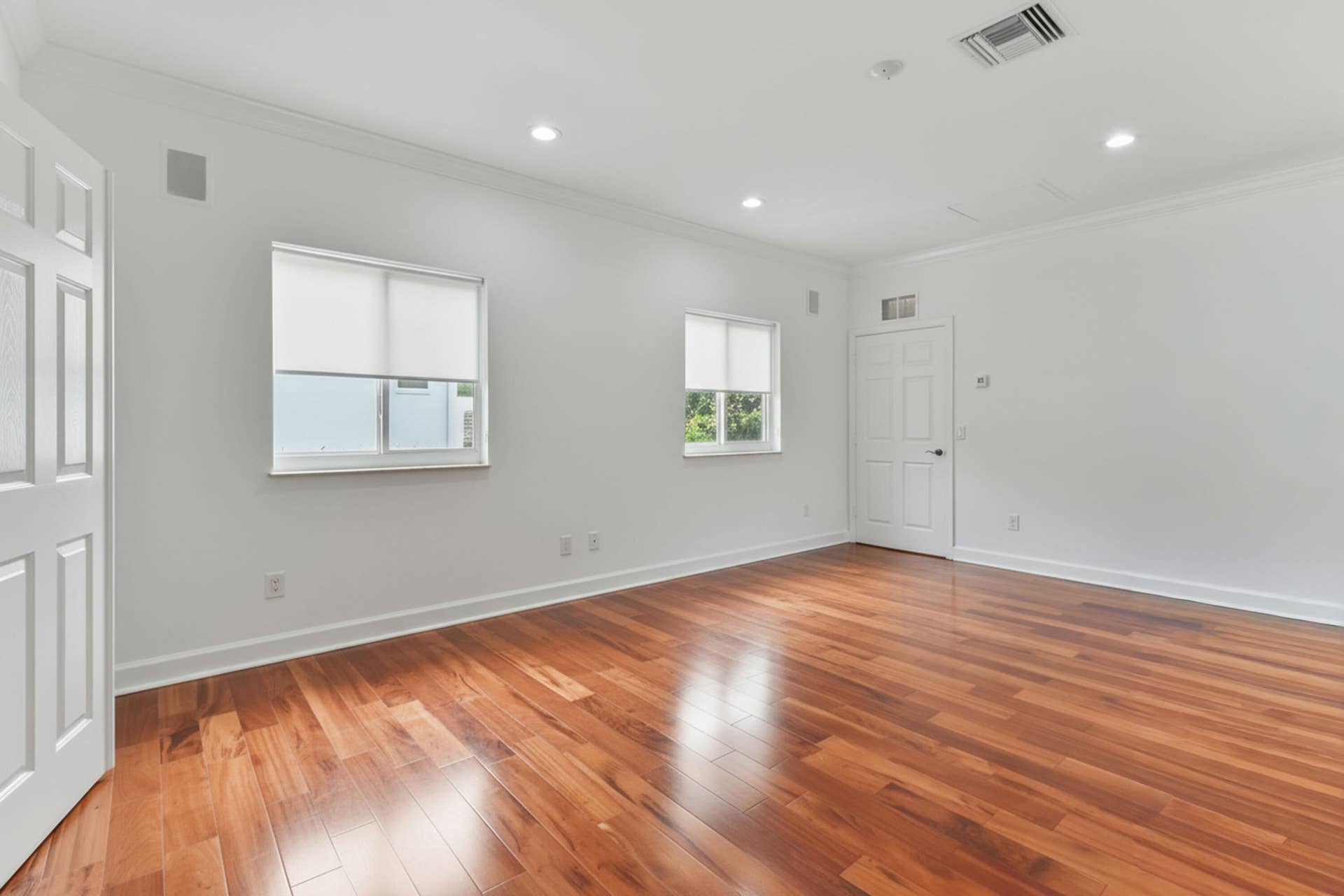 2801 Embassy Drive, West Palm Beach, FL 33401 2801EmbassyDr(20)