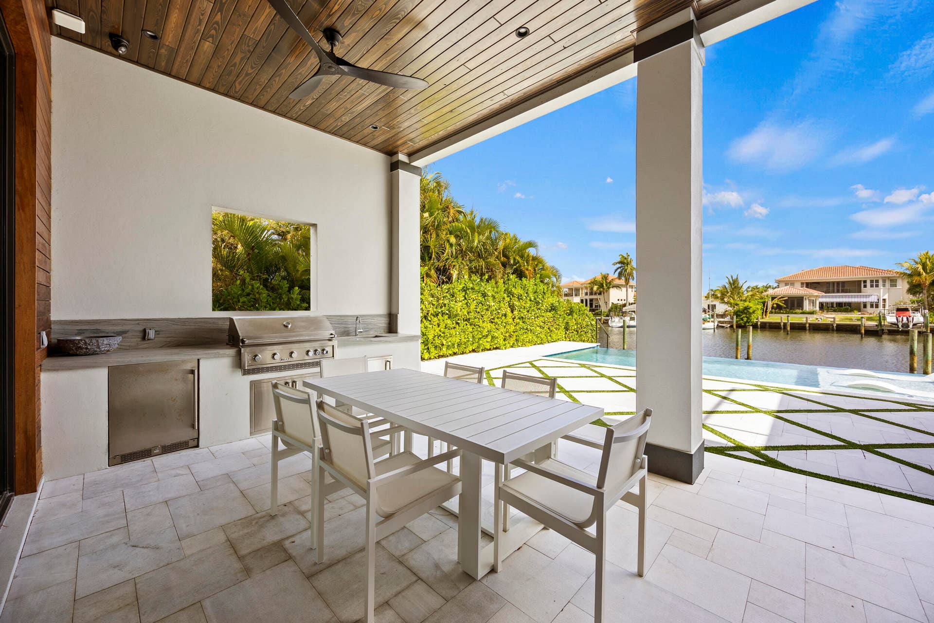 736 Lagoon Drive, North Palm Beach, FL 33408 124_453a9335