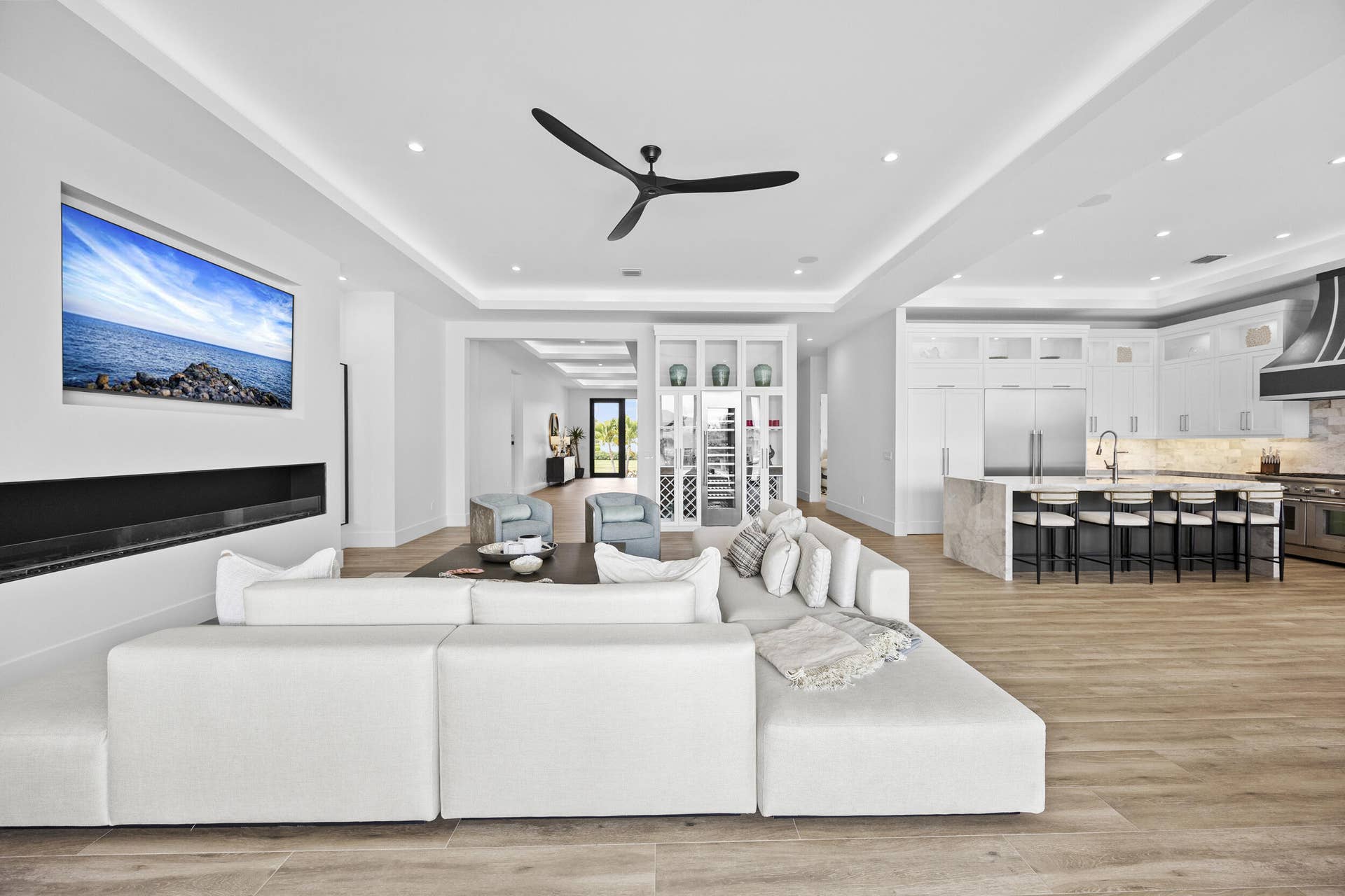 736 Lagoon Drive, North Palm Beach, FL 33408 11_453a8760