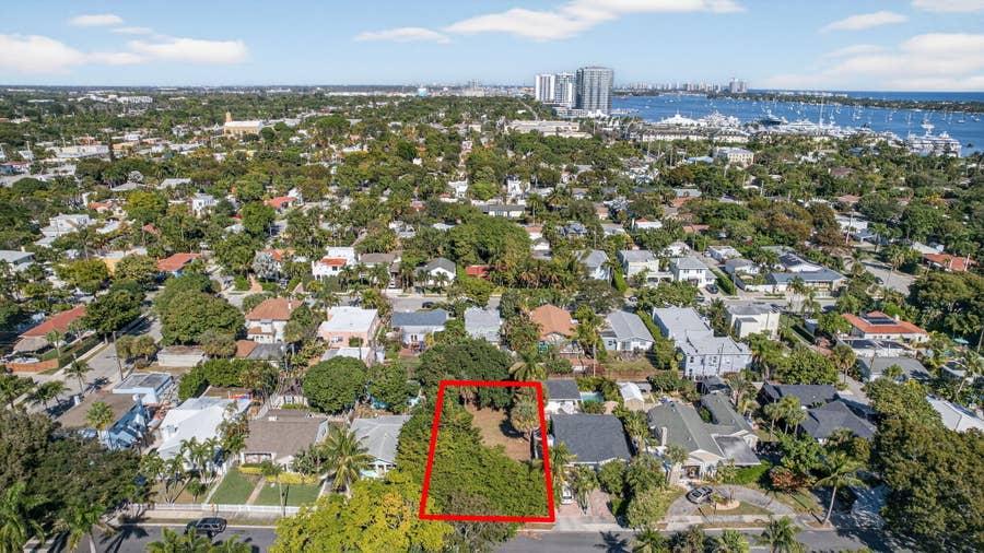 Property photo for 427 32nd Street, West Palm Beach, FL