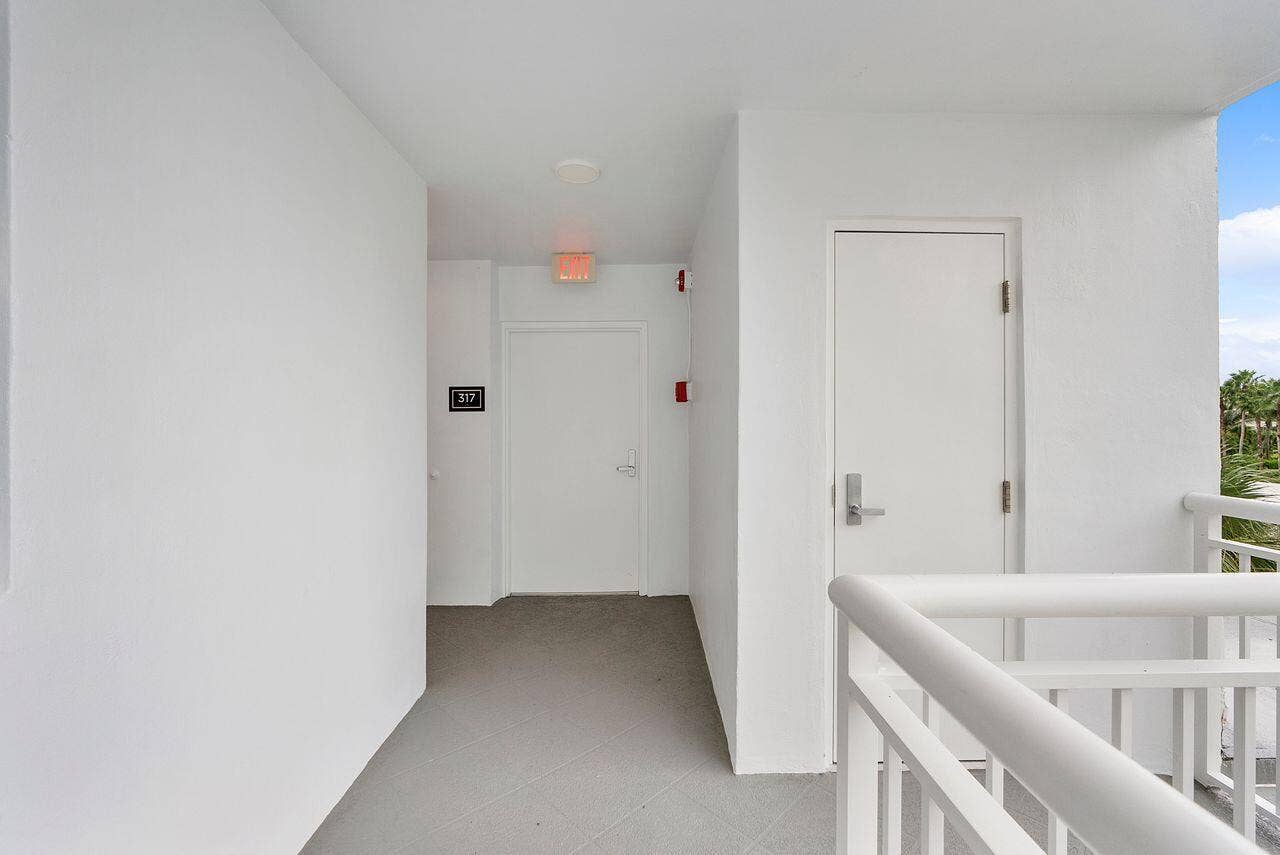3300 S Ocean Boulevard, #317-c, Highland Beach, FL 33487 3300_S_Ocean_Blvd_u317_032
