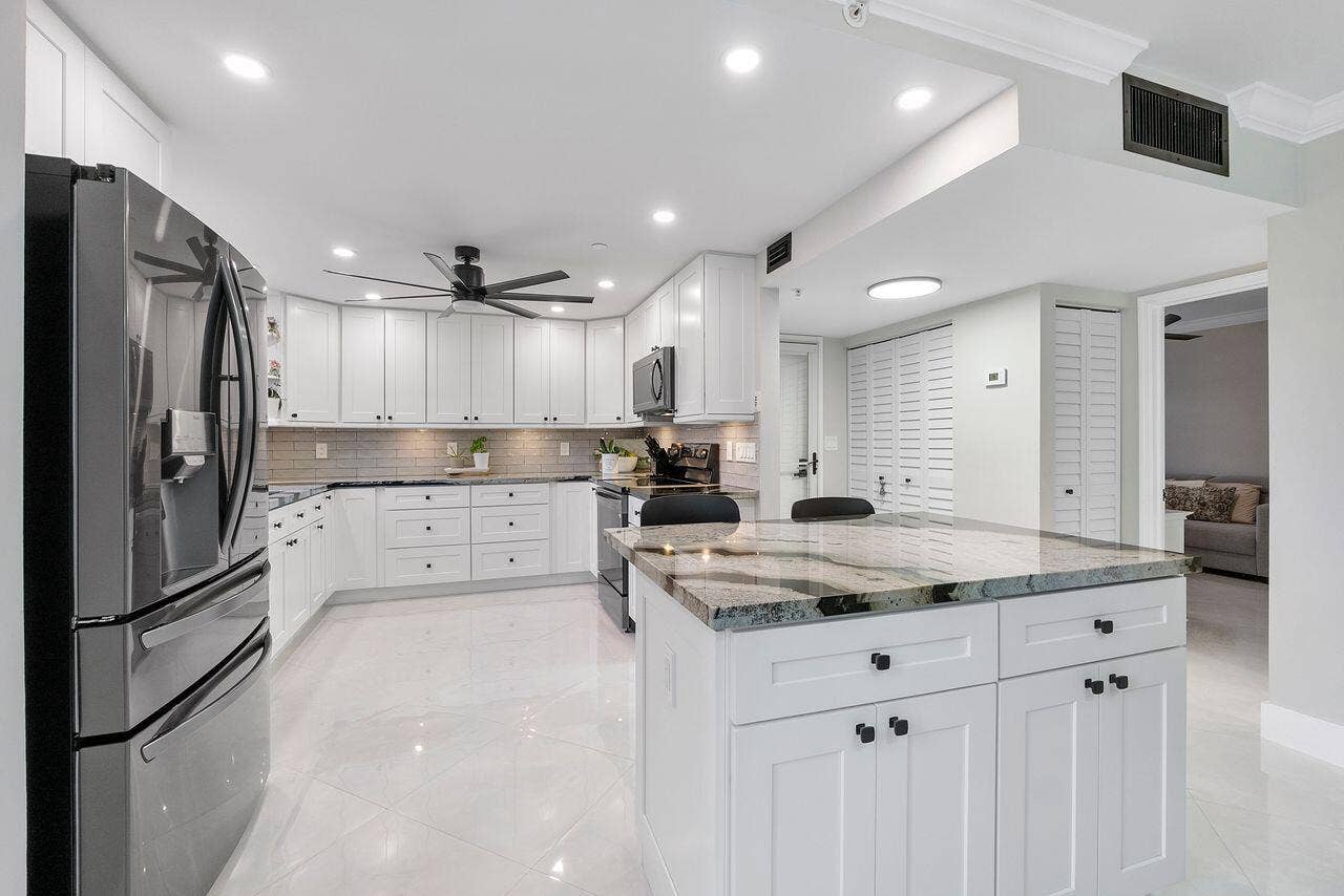 3300 S Ocean Boulevard, #317-c, Highland Beach, FL 33487 3300_S_Ocean_Blvd_u317_008