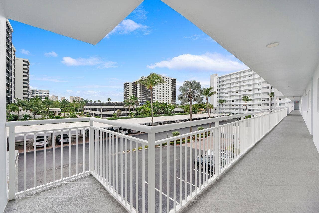 3300 S Ocean Boulevard, #317-c, Highland Beach, FL 33487 3300_S_Ocean_Blvd_u317_031