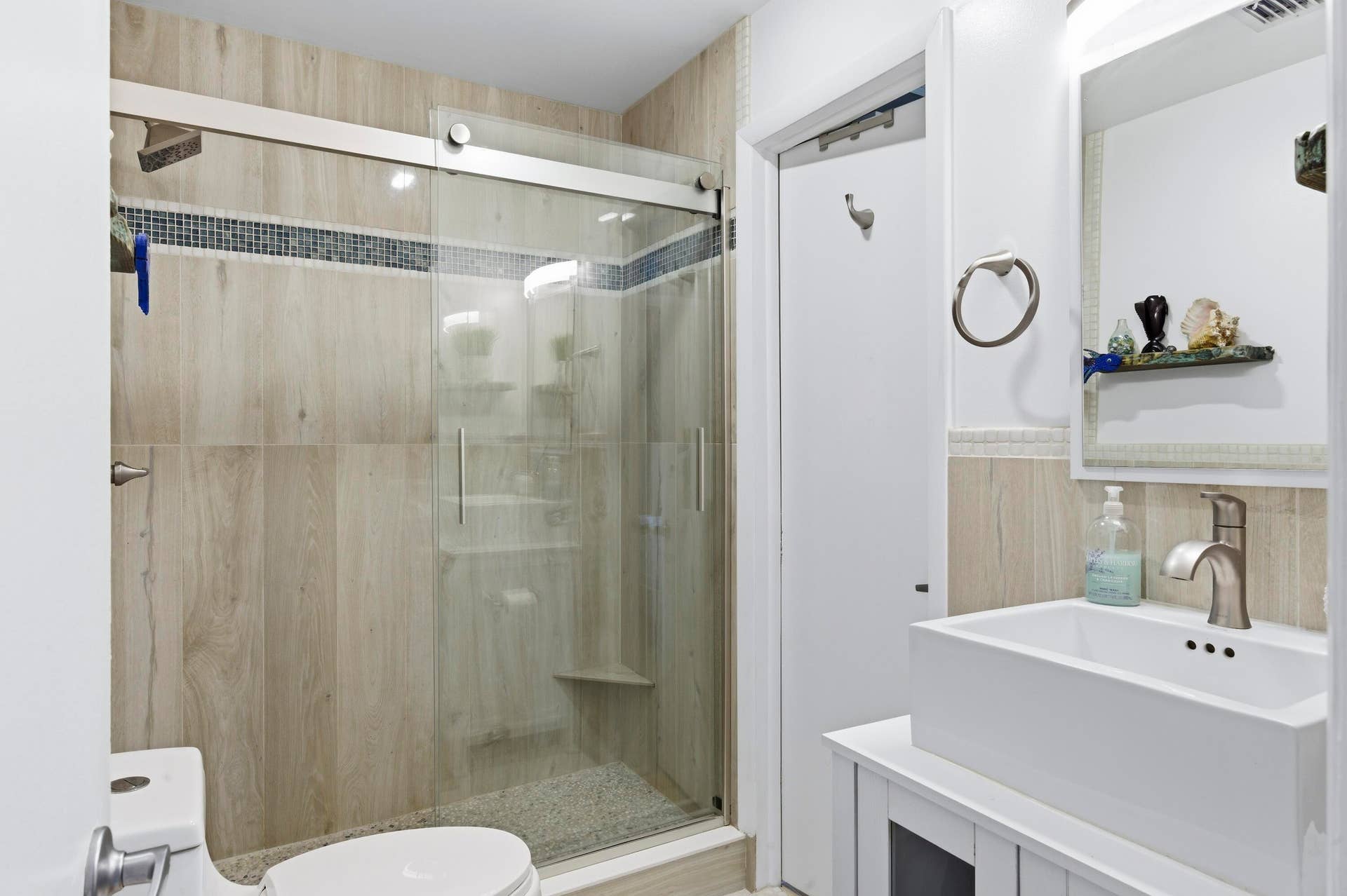 117 Lehane Terrace, #205, North Palm Beach, FL 33408 117_Lehane_Terr_205_NPB_014