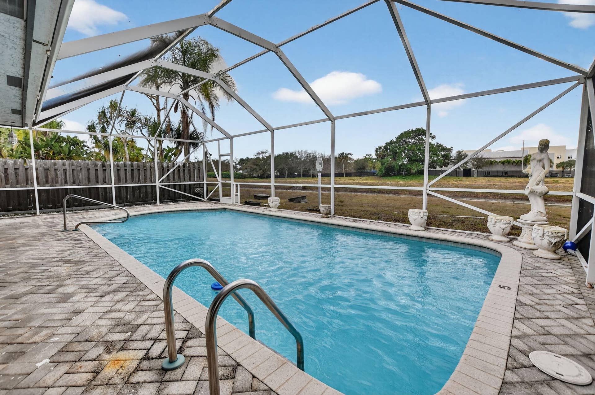 8706 Kimble Way, Boca Raton, FL 33433
