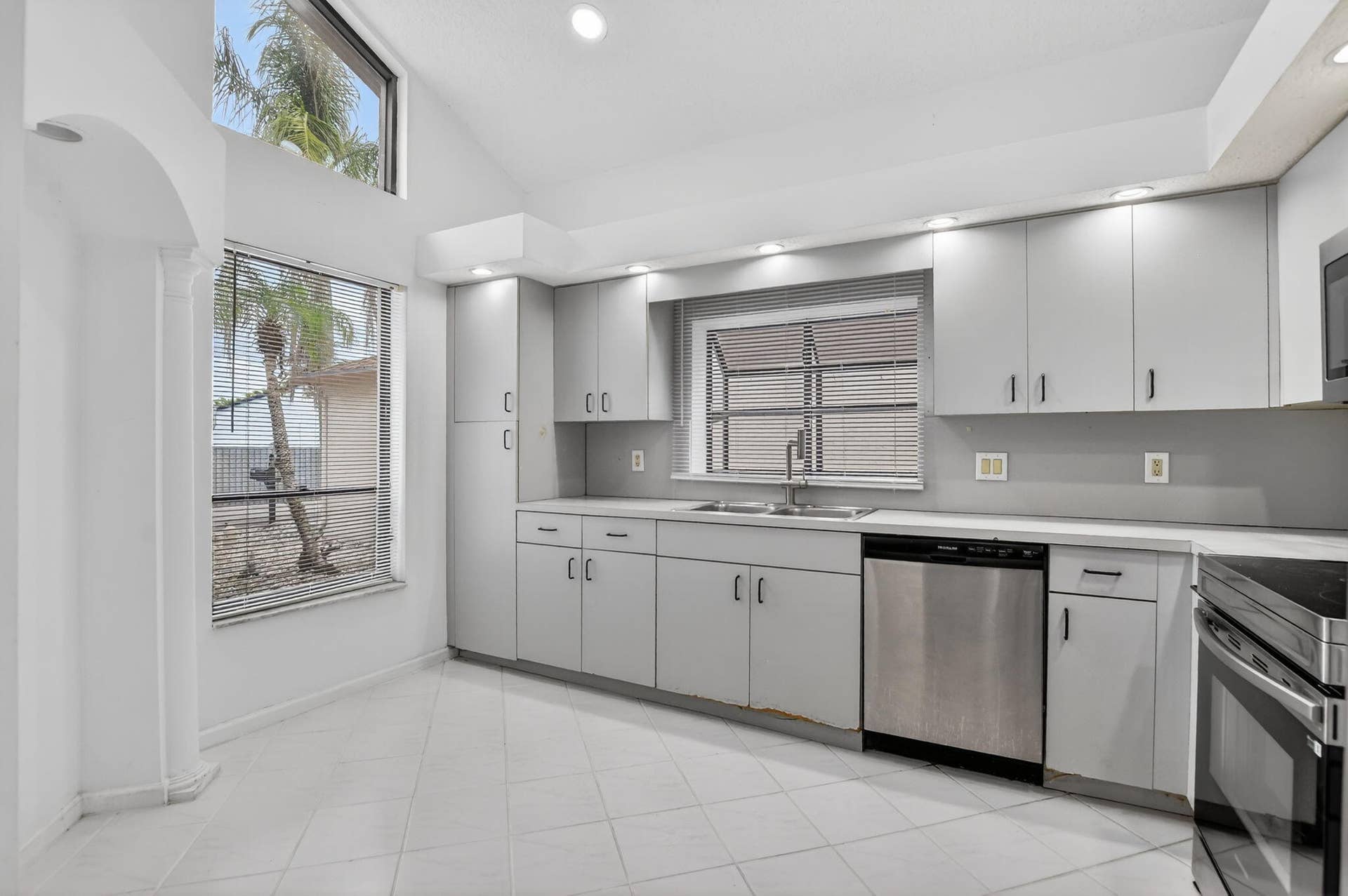 8706 Kimble Way, Boca Raton, FL 33433