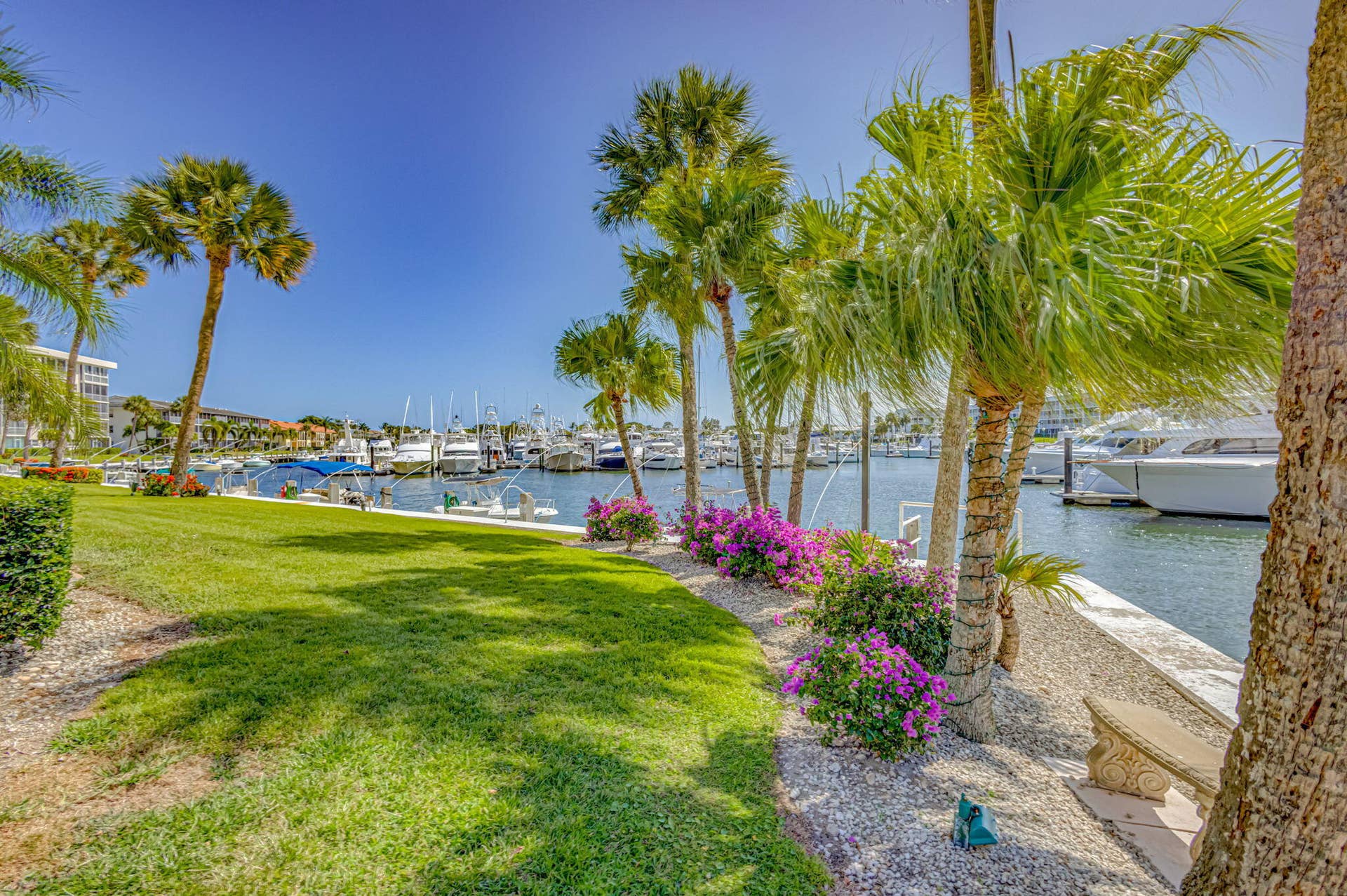 28 Yacht Club Drive, #309, North Palm Beach, FL 33408 Best Location