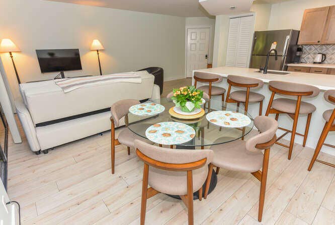 1605 S Us Highway 1, #E103, Jupiter, Jupiter, FL 33477 1605 US1 Apt E103 Jupiter FL-small-010-0