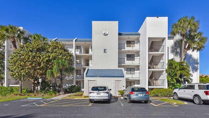 1605 S Us Highway 1, #E103, Jupiter, Jupiter, FL 33477 1605 US1 Apt E103 Jupiter FL-small-001-0