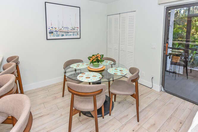 1605 S Us Highway 1, #E103, Jupiter, Jupiter, FL 33477 1605 US1 Apt E103 Jupiter FL-small-006-0