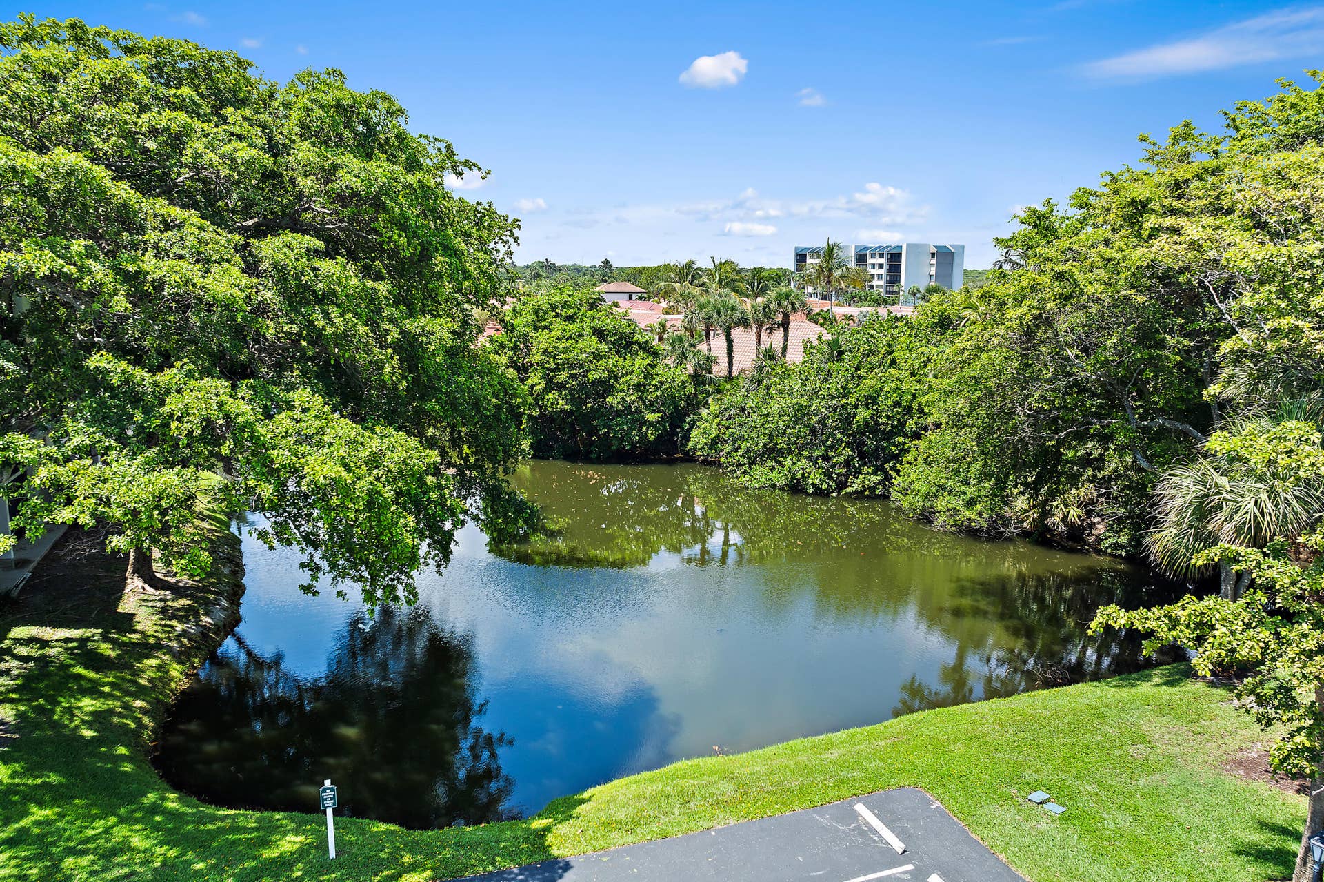 1605 S Us Highway 1, #E103, Jupiter, Jupiter, FL 33477 Searise