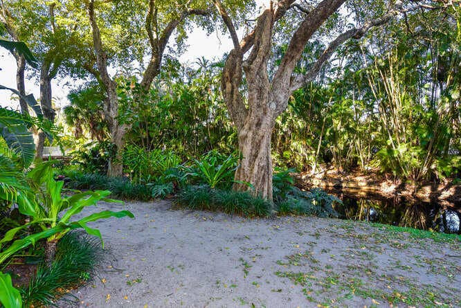 1605 S Us Highway 1, #E103, Jupiter, Jupiter, FL 33477 1605 US1 Apt E103 Jupiter FL-small-014-0