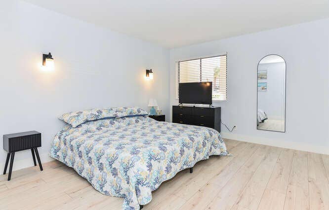 1605 S Us Highway 1, #E103, Jupiter, Jupiter, FL 33477 1605 US1 Apt E103 Jupiter FL-small-020-0