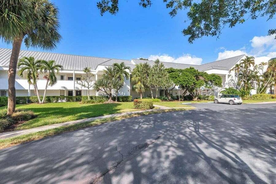 Property photo for 1605 S Us Highway 1, #M2-107, Jupiter, FL
