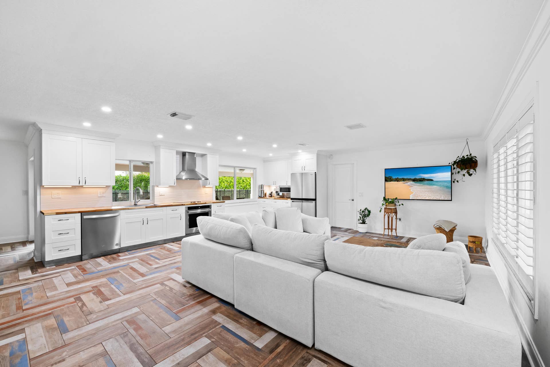 3333 NW 26th Court, Boca Raton, FL 33434 3333 NW 26th Court, Boca Raton, FL 33434