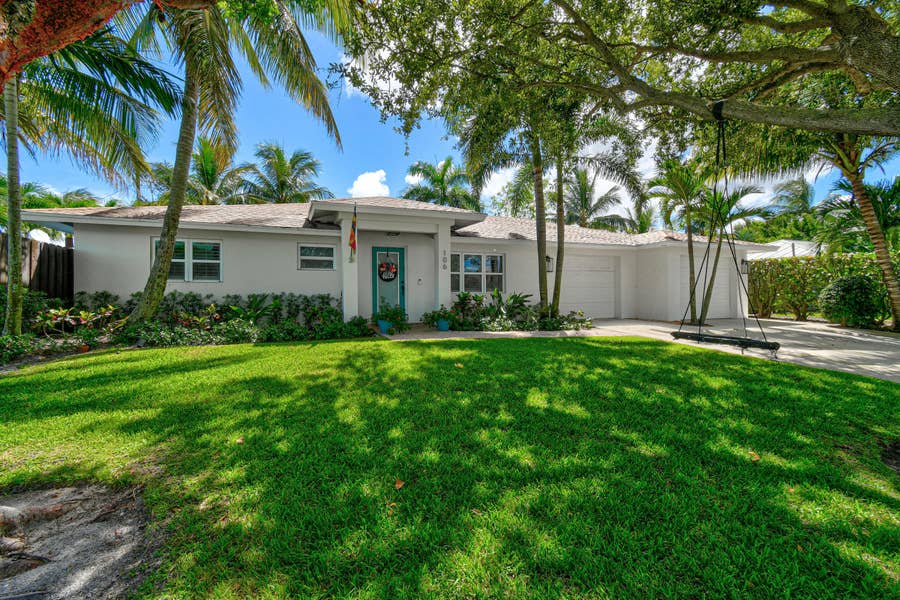 Property photo for 106 Windsor Road E, Jupiter, FL