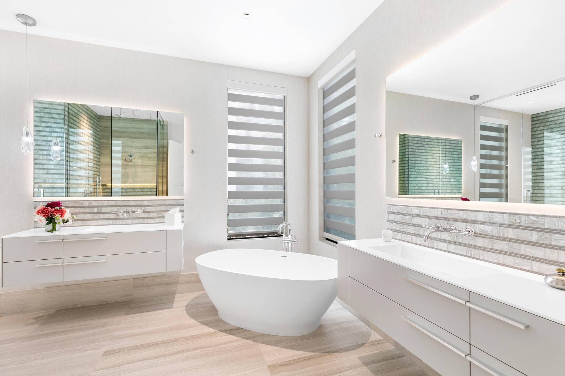 16191 Quiet Vista Circle, Delray Beach, FL 33446 Guest bathroom
