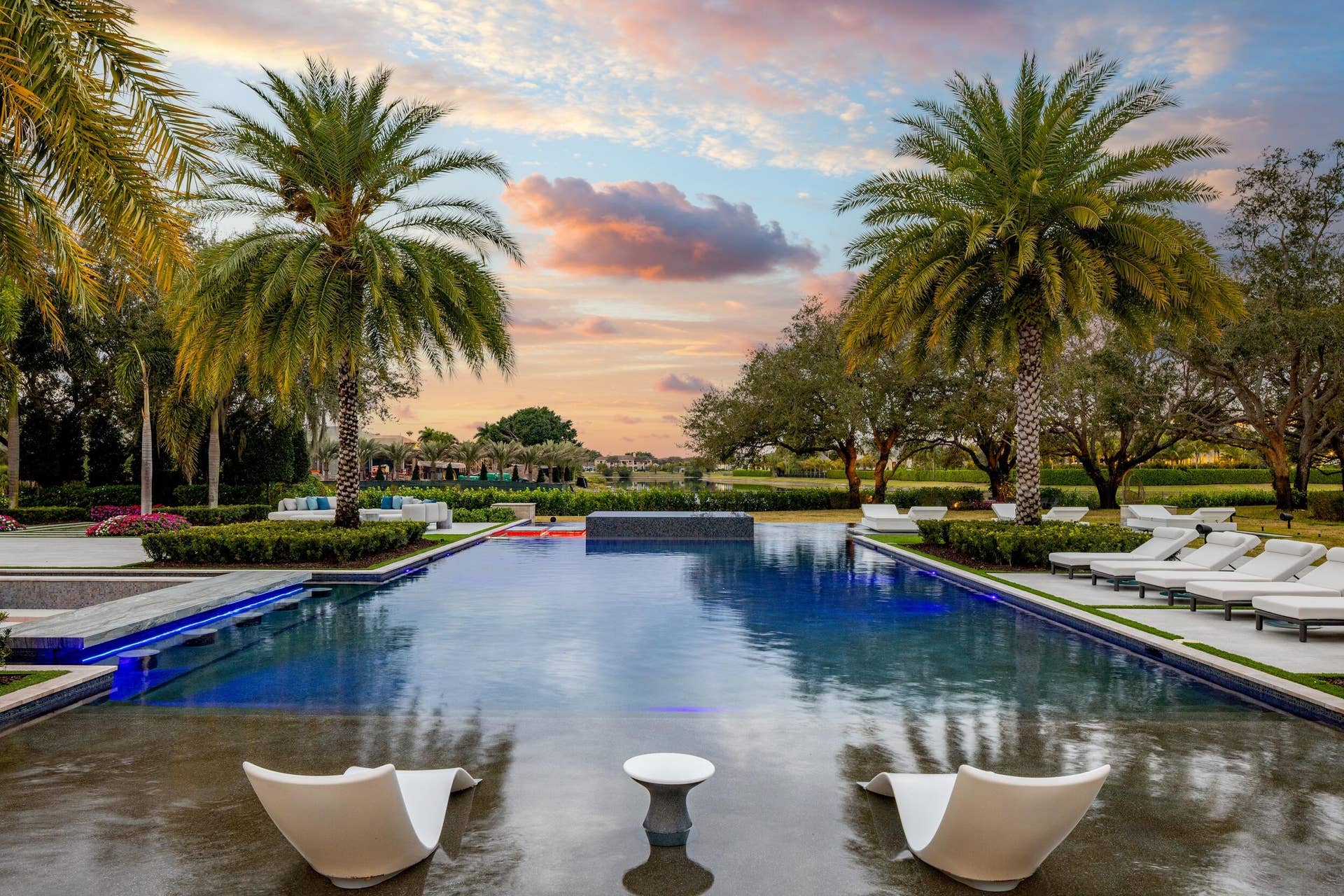 16191 Quiet Vista Circle, Delray Beach, FL 33446 Twilight pool