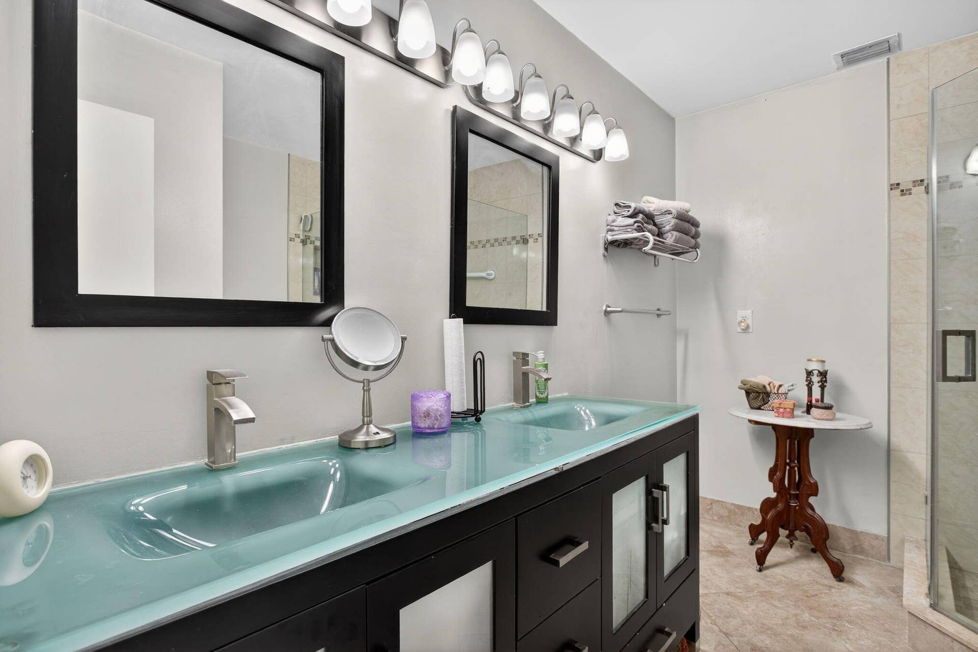 Spacious Primary Bath