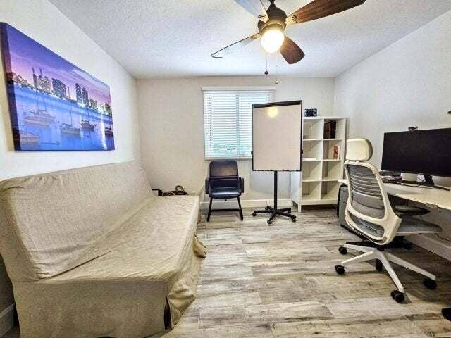 1225 Avondale Lane, West Palm Beach, West Palm Beach, FL 33409