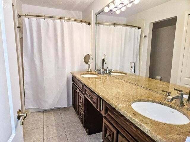 1225 Avondale Lane, West Palm Beach, West Palm Beach, FL 33409