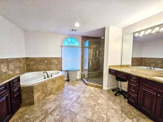 1225 Avondale Lane, West Palm Beach, West Palm Beach, FL 33409