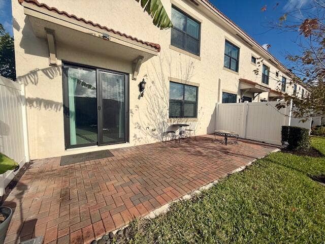 Full patio