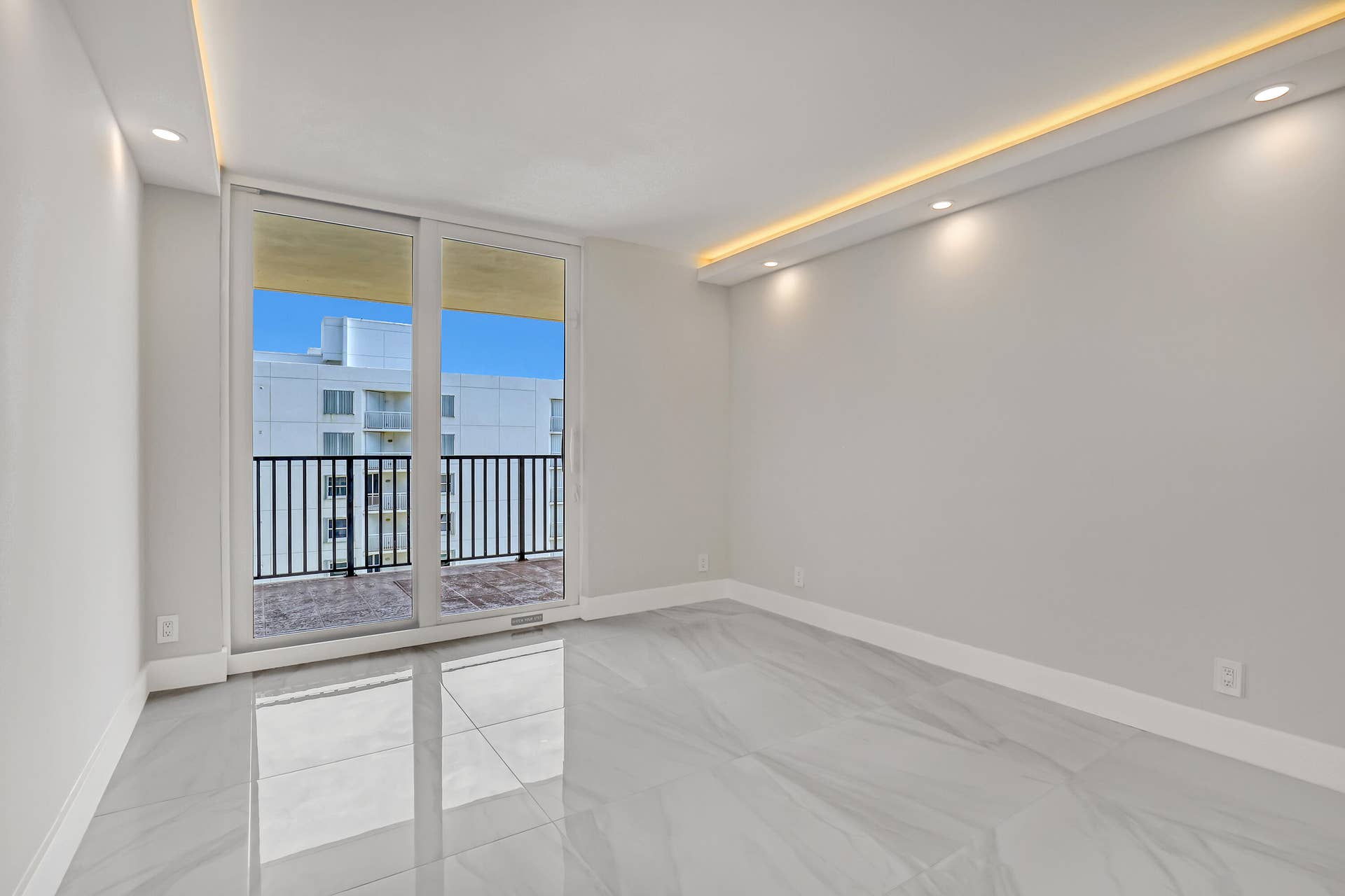 3610 S Ocean 508 Boulevard S, #508, South Palm Beach, FL 33480 3610 S Ocean #508 (24)