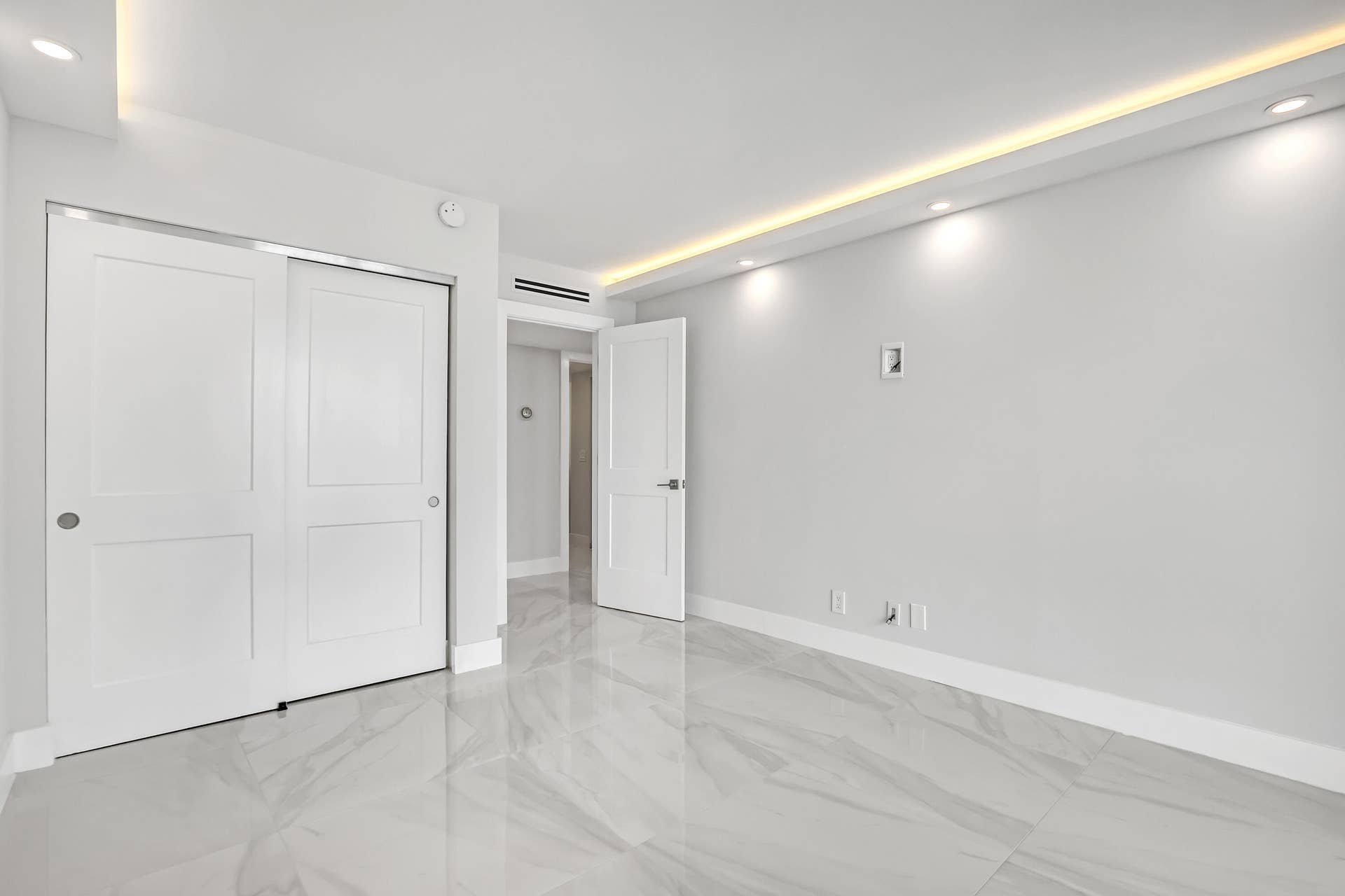 3610 S Ocean 508 Boulevard S, #508, South Palm Beach, FL 33480 3610 S Ocean #508 (27)