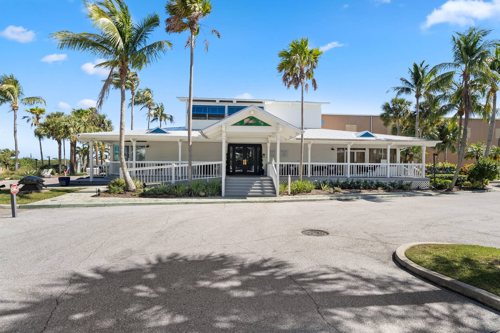 16613 Hidden Cove Drive, Jupiter, FL 33477 Yacht Club