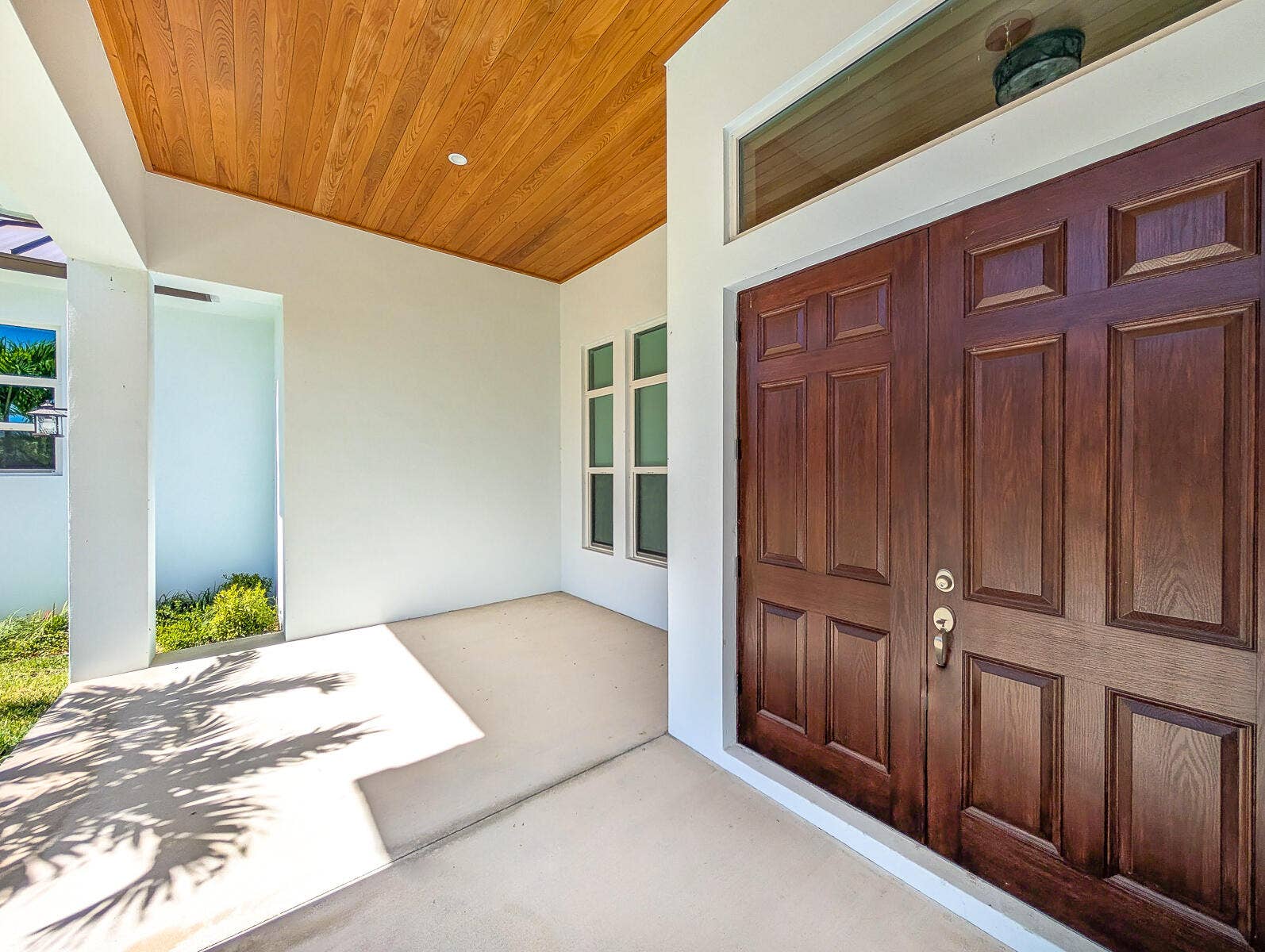 7595 155th Place N, Palm Beach Gardens, FL 33418 47-Front Door