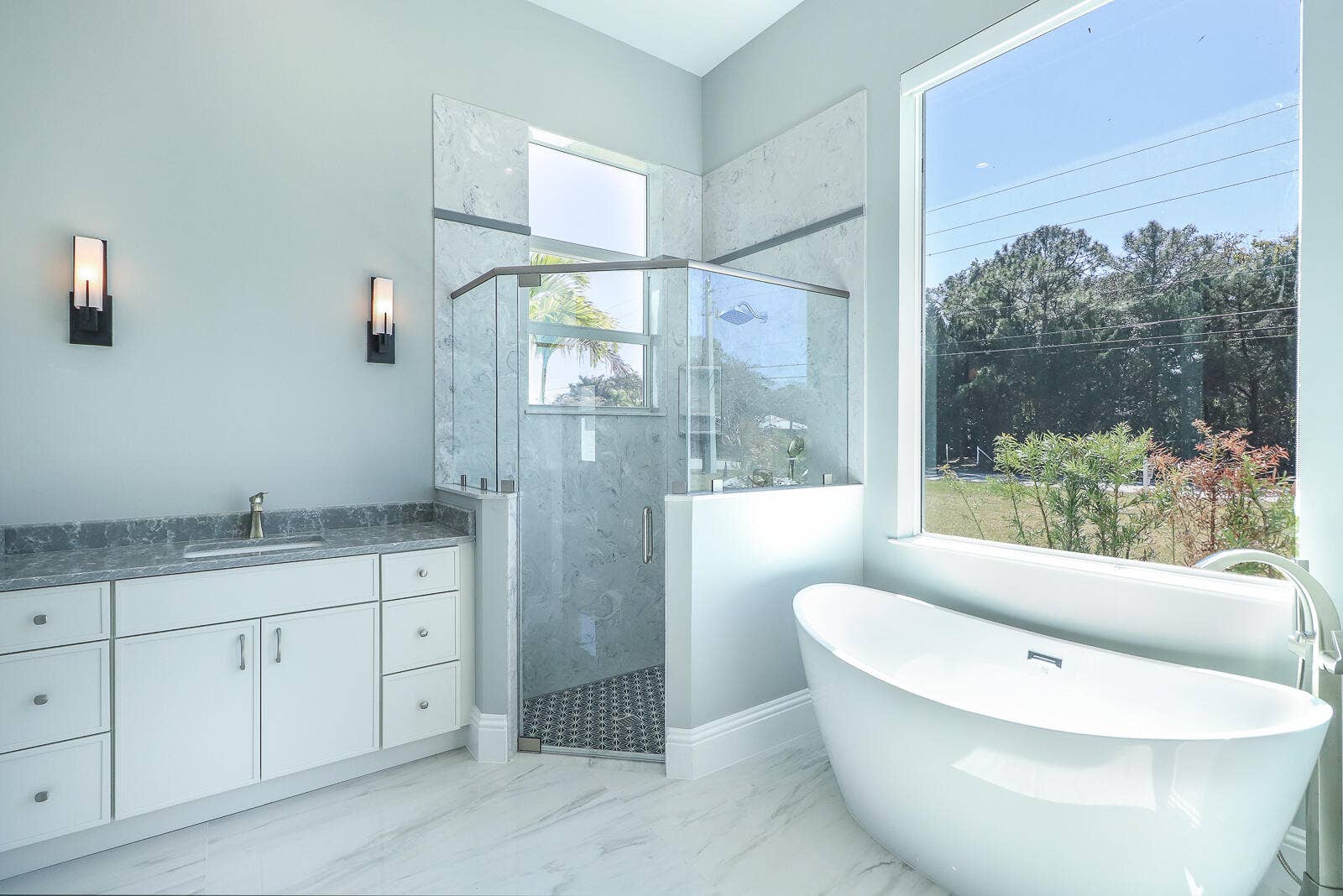 7595 155th Place N, Palm Beach Gardens, FL 33418 27-Master Bathroom